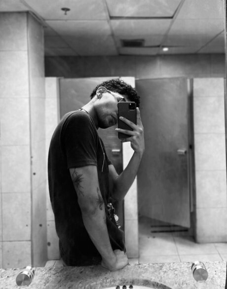 Foto nua vazada do OnlyFans de Azaareyes 