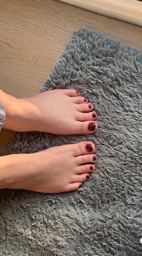 Alasti lekkinud OnlyFans-i pilt Lily Green Amplt3