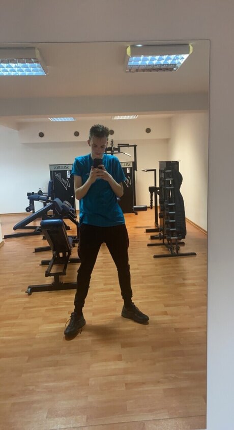 Alaston vuotanut OnlyFans-kuva Annonymous
