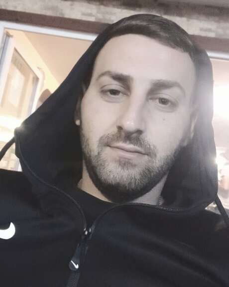 Foto desnuda filtrada de OnlyFans de Robert1993