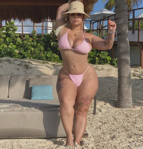 Persias Paradise  nude leaked OnlyFans photo