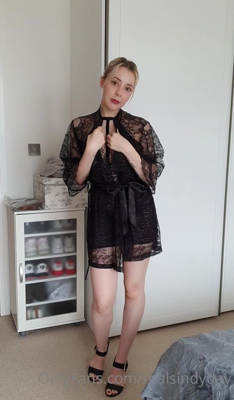 Naken lekkede OnlyFans-bilde av Sindy Day