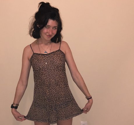 Nahá fotka uniklých OnlyFans od Anne Frank