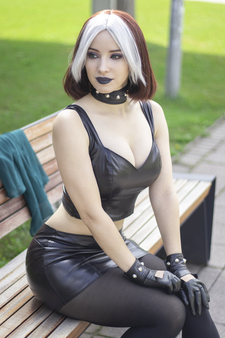 Enji Night