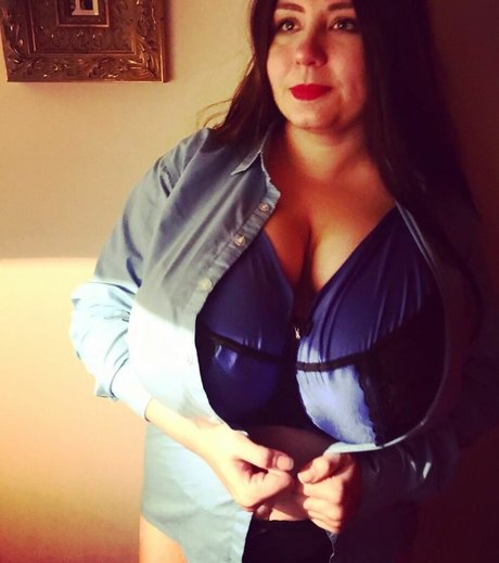 Naakte gelekte OnlyFans-foto van Astrid