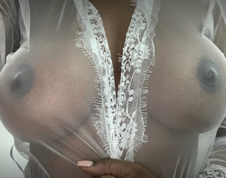 Annemoore OnlyFans