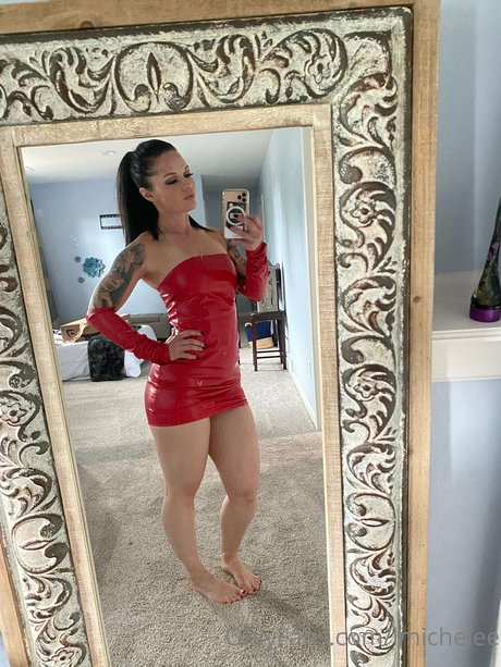 Nahá fotka uniklých OnlyFans od Lmichelee