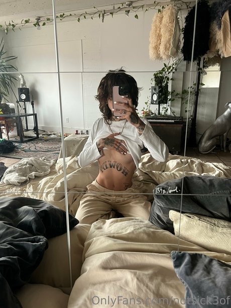 Foto di nudo di fuga di OnlyFans di Notsick3