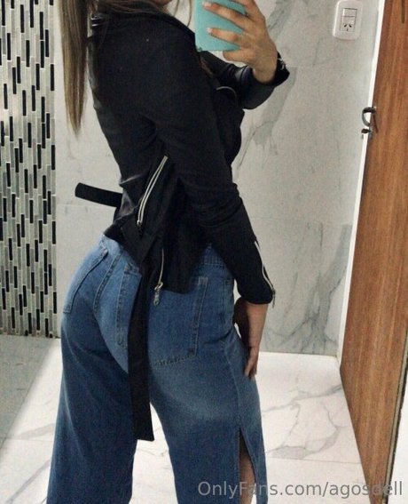 Nahá fotka uniklých OnlyFans od Agos Dell
