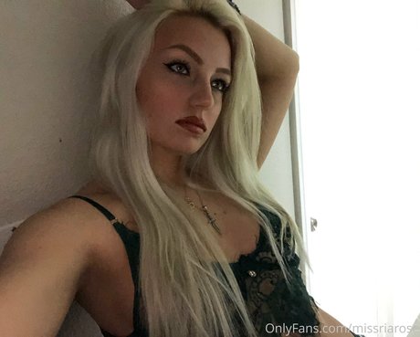 Ria Rose