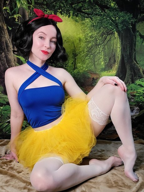 Tiny Feet Treat OnlyFans 유출 누드 사진