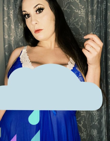 Nahá fotka uniklých OnlyFans od Klover Kay