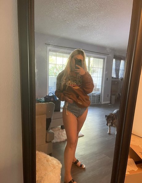 Nacktes geleaktes OnlyFans-Foto von Theycallmekirby