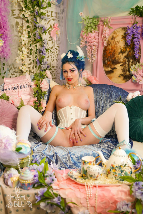 Jewelzblu