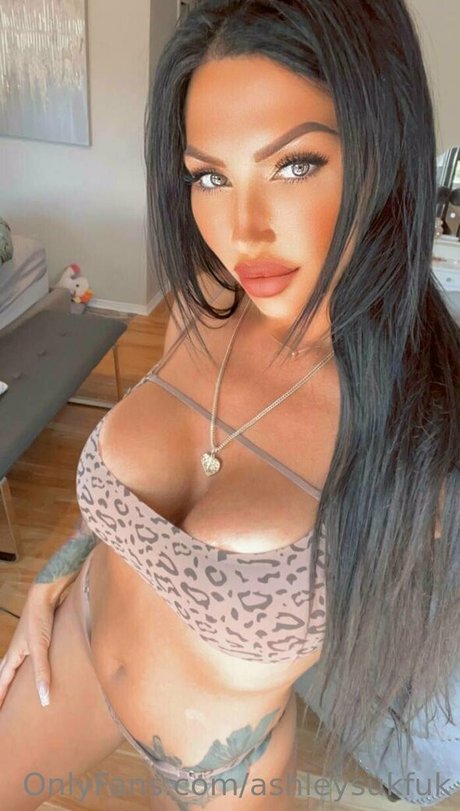 Ashley Suk Fuk