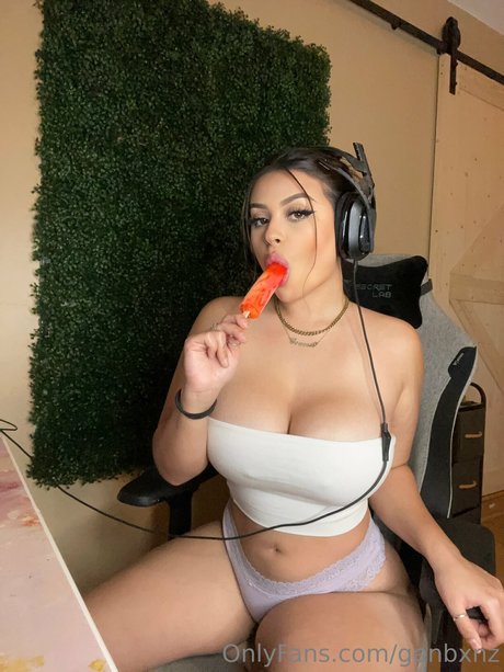 Foto di nudo di fuga di OnlyFans di Genbxnz