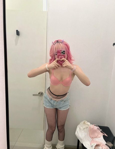Nahá fotka uniklých OnlyFans od Ashounch