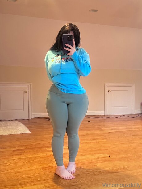 Venomousdolly