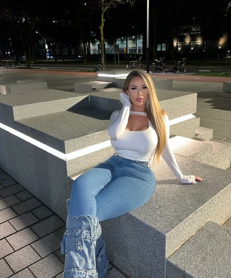 Lisa Amber
