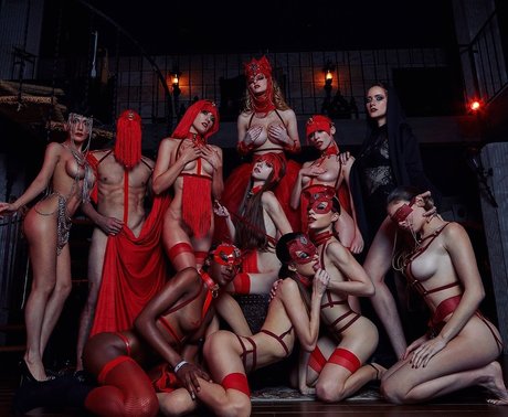 Kinkyrabbitclub