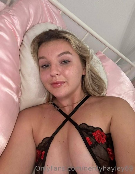 Nerdyhayley69