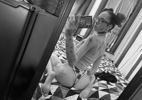 Nøgent lækket OnlyFans-billede af Miamiiprvt