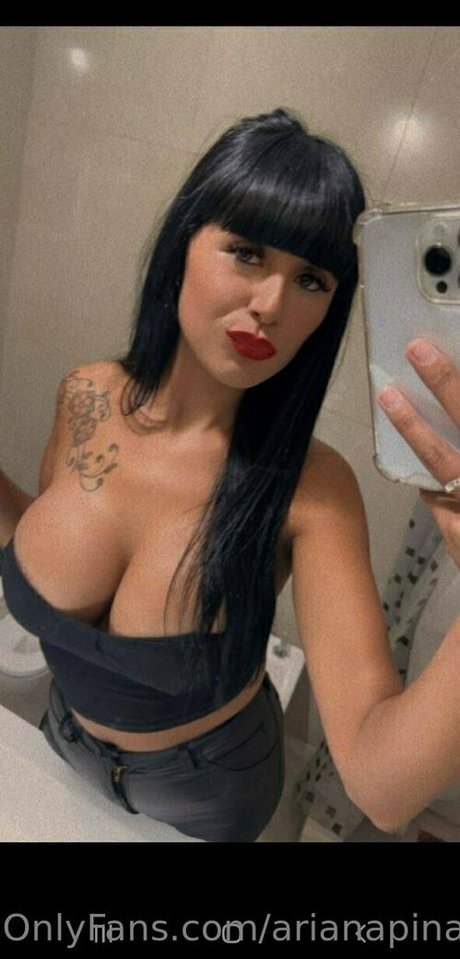 Nahá fotka uniklých OnlyFans od Arianapinafree