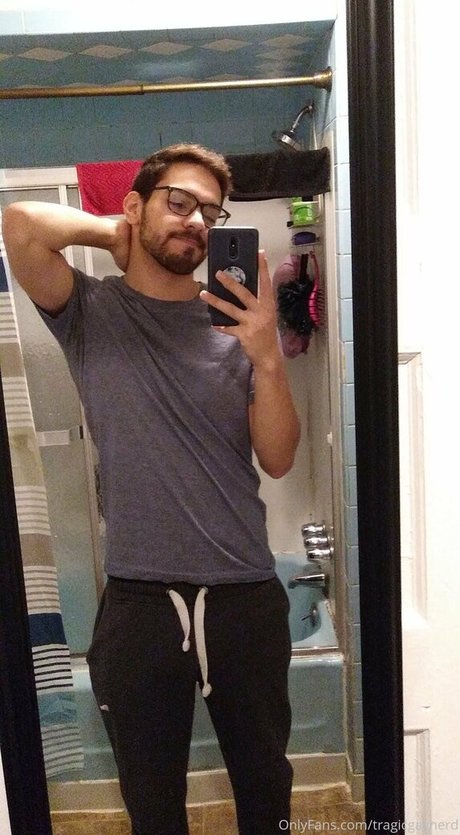 Tragicgaynerd