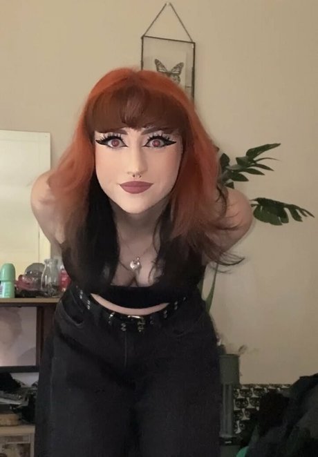 Naken lekkede OnlyFans-bilde av Exotiiac