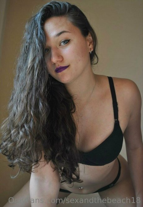 Alaston vuotanut OnlyFans-kuva Sexandthebeach18