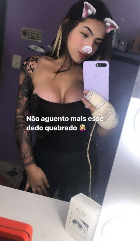 Foto nua vazada do OnlyFans de Kauane Siqueira