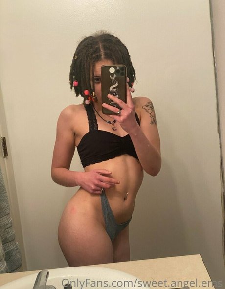 Nahá fotka uniklých OnlyFans od Sweetangelems