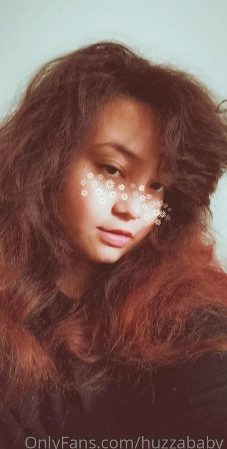 Nahá fotka uniklých OnlyFans od Huzzababy