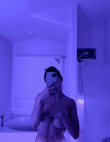 Nahá fotka uniklých OnlyFans od Gisellevalent