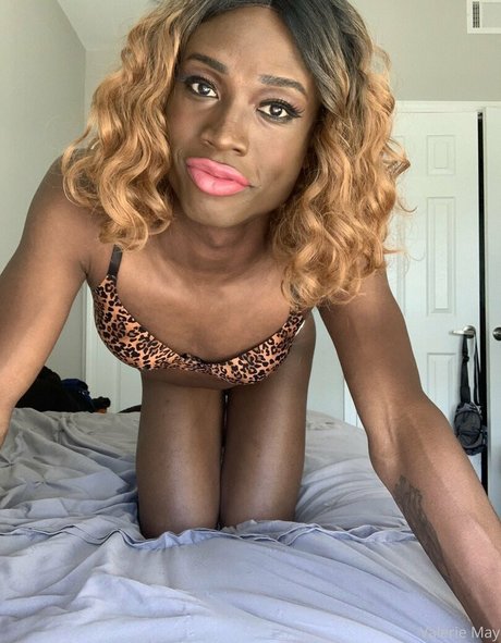 Nahá fotka uniklých OnlyFans od Itsvaleriemay