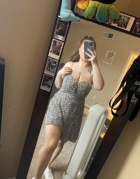 Обнаженная фотография утечки OnlyFans от Fairybbyy