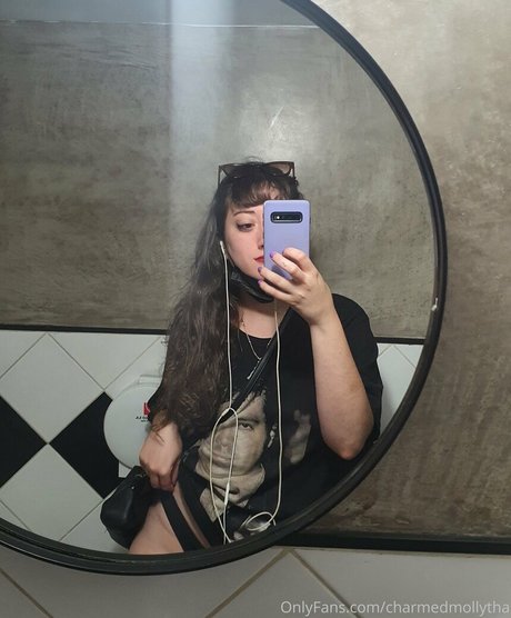 Charmedmollytha