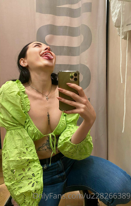 Meganbetterthenfox  nude leaked OnlyFans photo