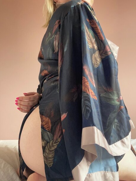 Cheekychichi OnlyFans
