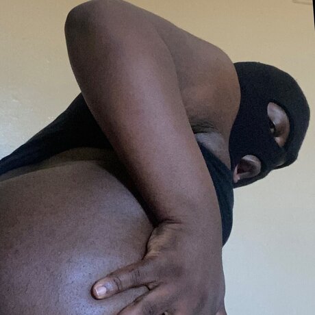 Alaston vuotanut OnlyFans-kuva Hazy Rayne