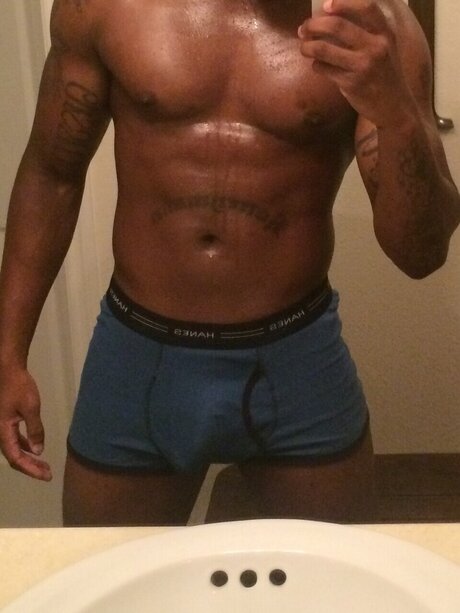 Adonis OnlyFans 유출 누드 사진