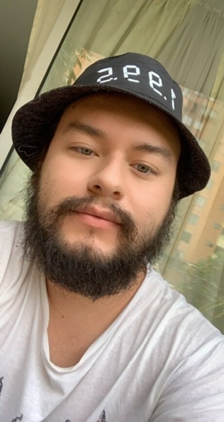 Naken läckt OnlyFans-bild av Danny Houses