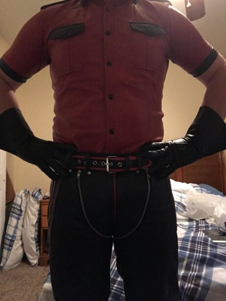 Leatherfireman OnlyFans泄露裸照