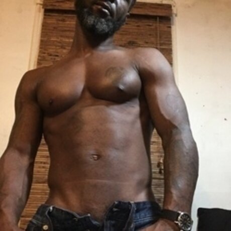 Обнаженная фотография утечки OnlyFans от Matias Brand