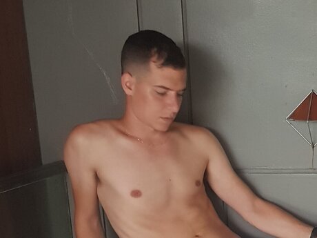 Nacktes geleaktes OnlyFans-Foto von Sha256