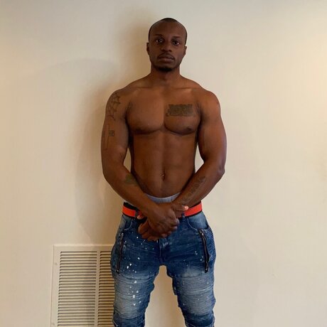 Photo nue de fuite OnlyFans de Anthonypushups