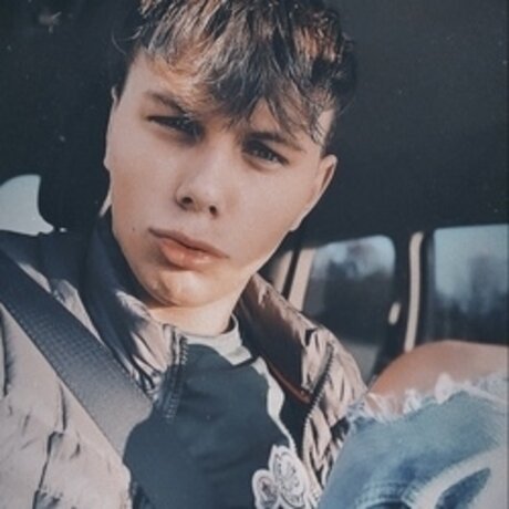 Naken läckt OnlyFans-bild av U8253357