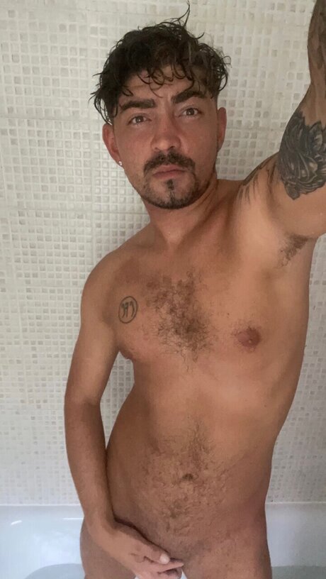 Foto nua vazada do OnlyFans de Danny Royal