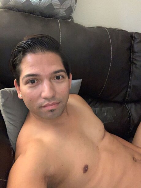 Naken läckt OnlyFans-bild av Xx69stevieanthony69xx