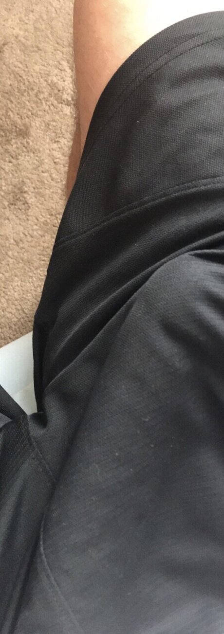 Alasti lekkinud OnlyFans-i pilt Alex11bwc